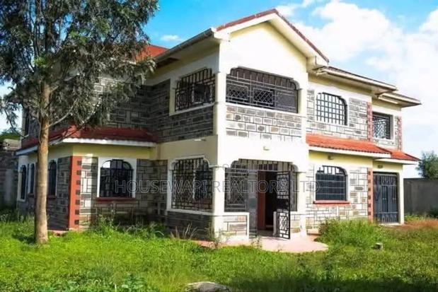 4bdrm Maisonette in Jb Pipeline, Nakuru Town East for sale