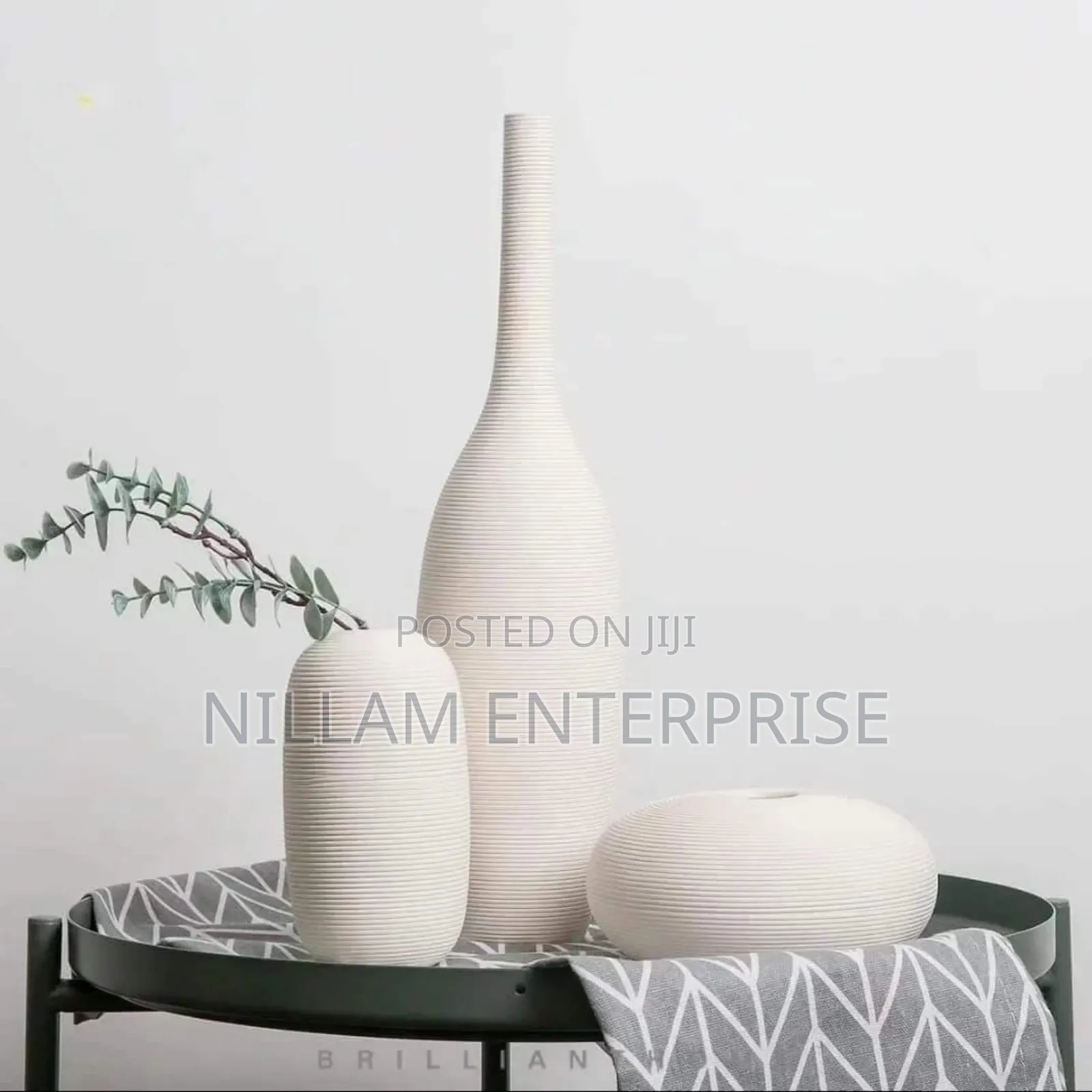 Simple Ceramic 3 in 1 Modern Home Decor Vase Set