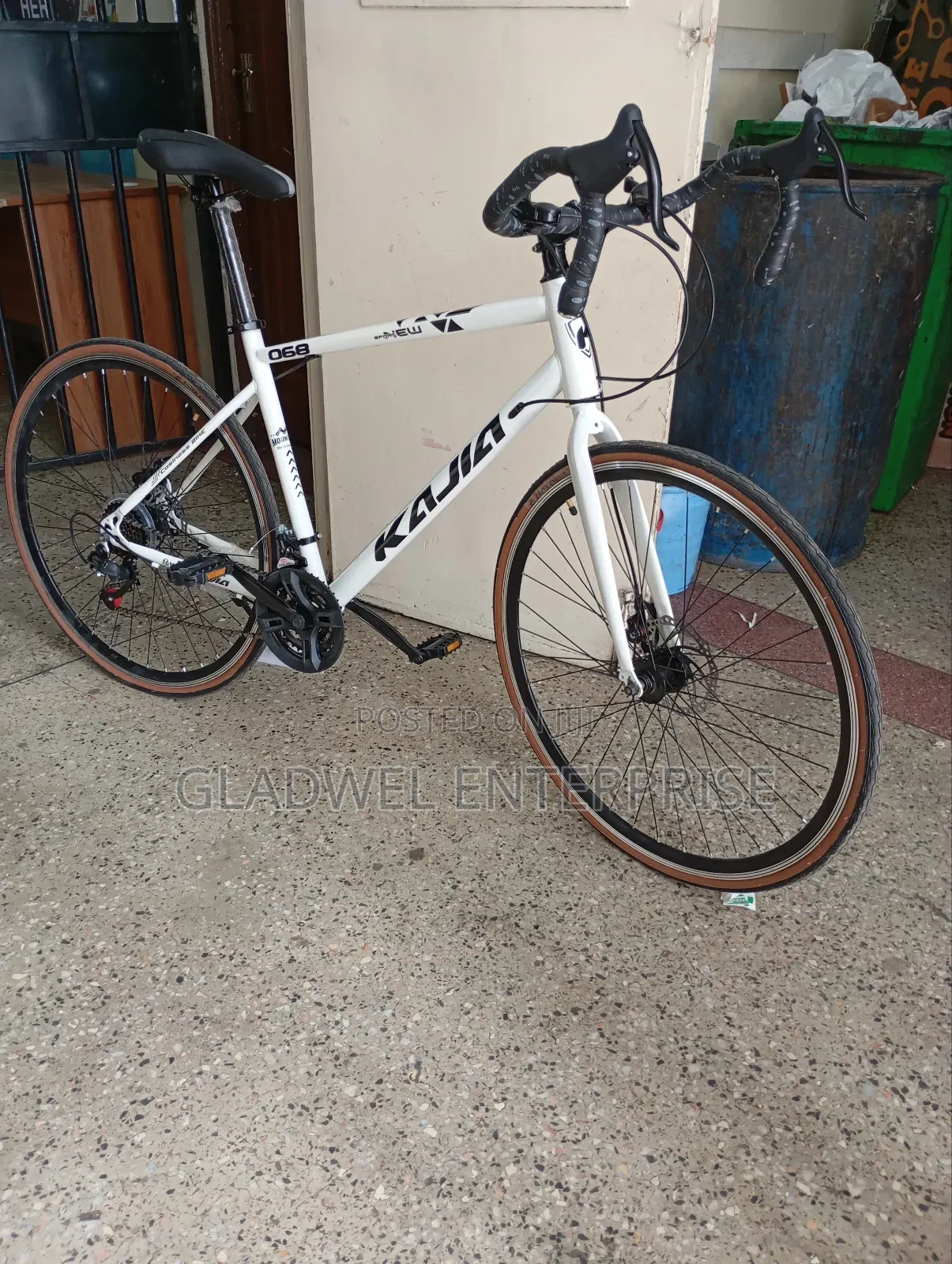 Size 27 Sport Racing Bicycle With Gear