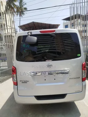 Nissan Caravan (Urvan) 2019 Silver
