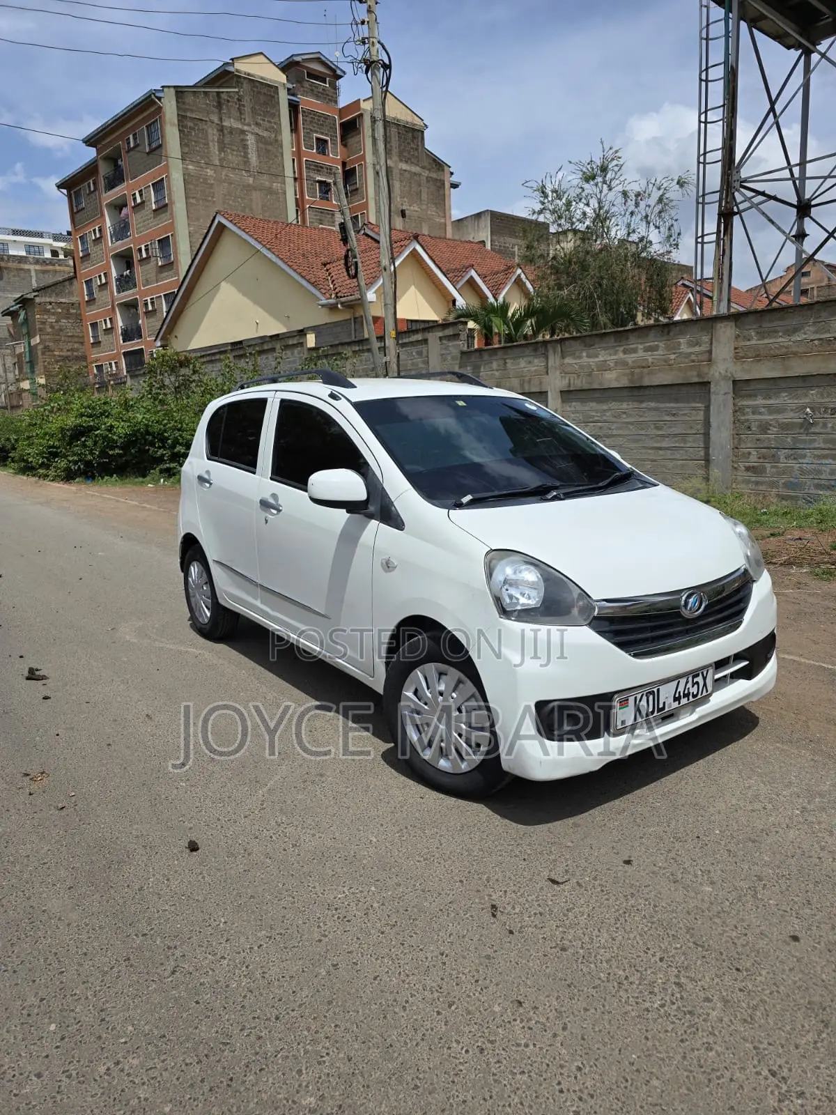 Daihatsu Mira 2016 White