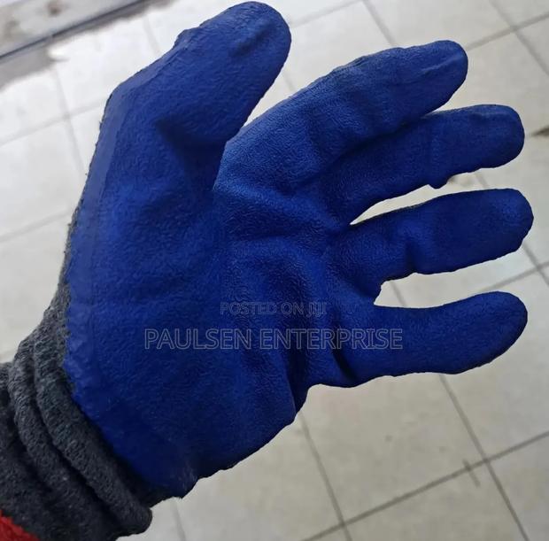 Diamond Grip Gloves - thumbnail 2