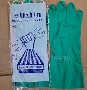 Nitriel Gloves - main view