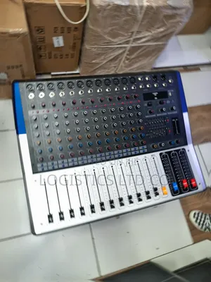 Yamaha Kv120 Pro Mixer 12 Channel Powered Mixer