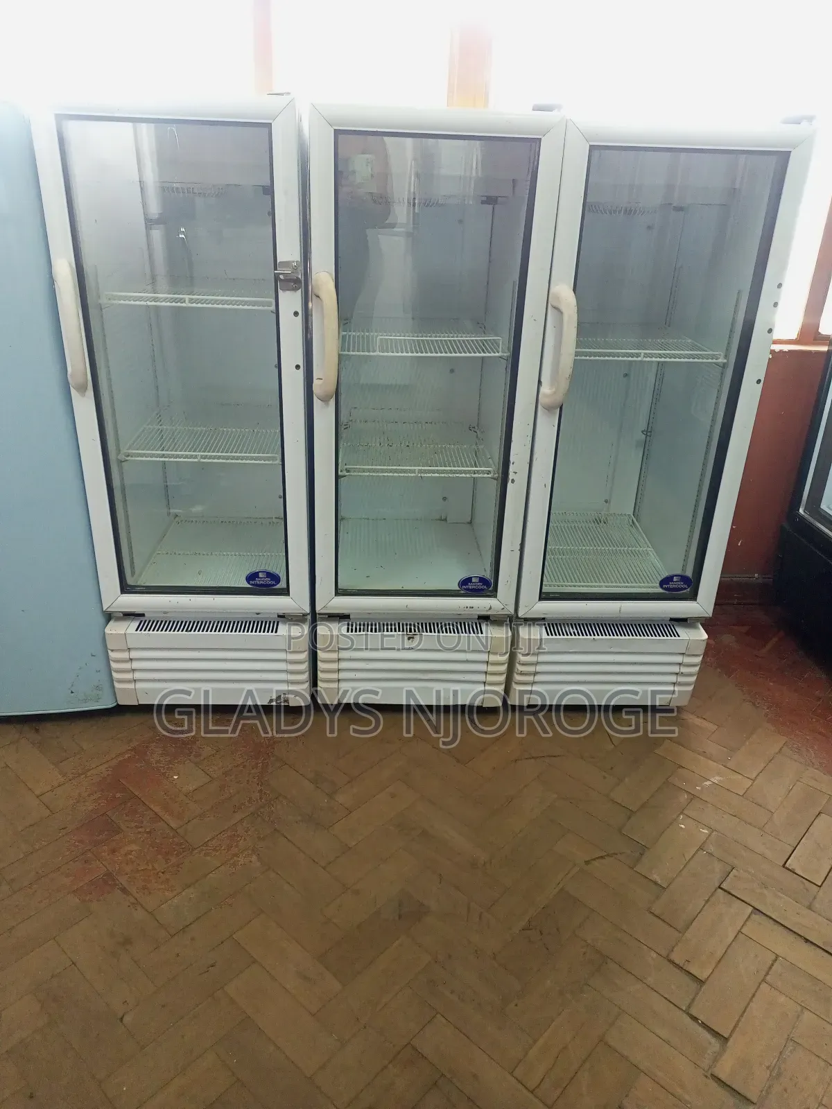 Medium Sudden Intercool Display Fridge