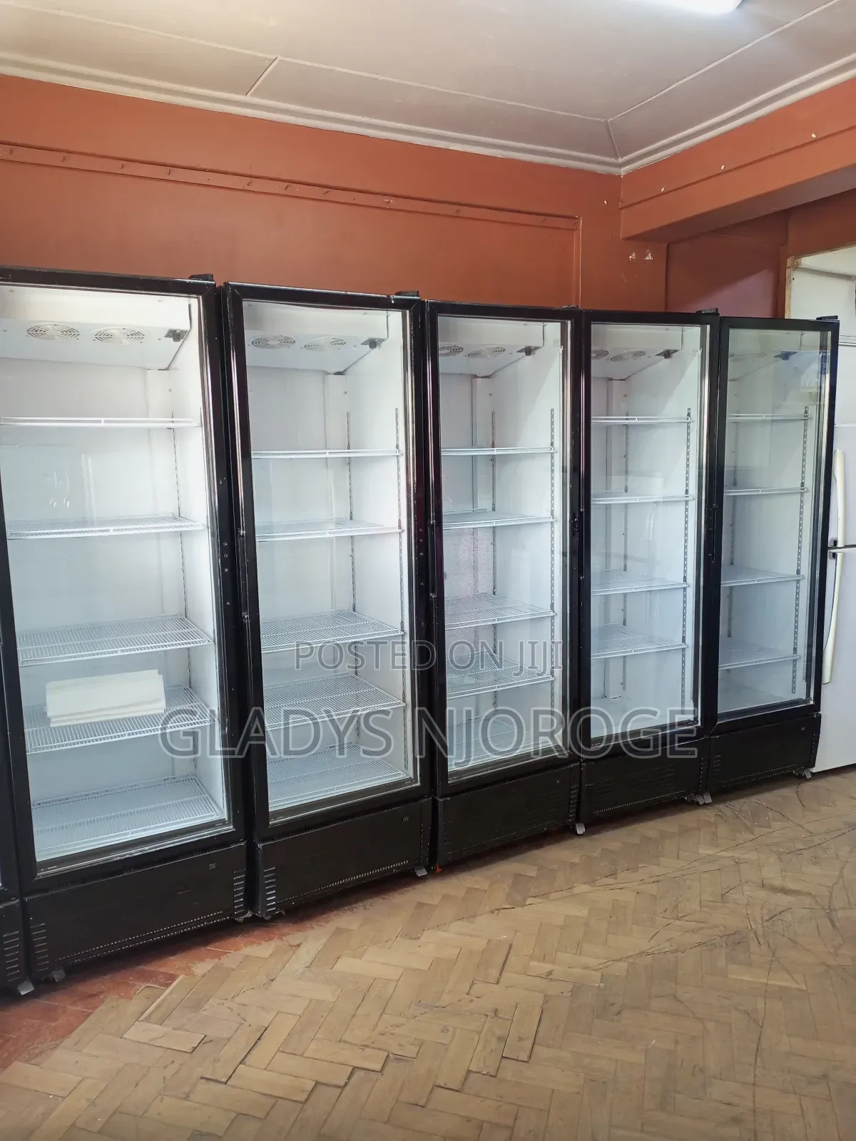 Unique Cooler Display Fridge 650l