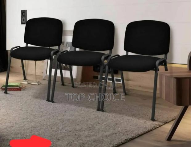 Waiting Chairs /Tosca - main view