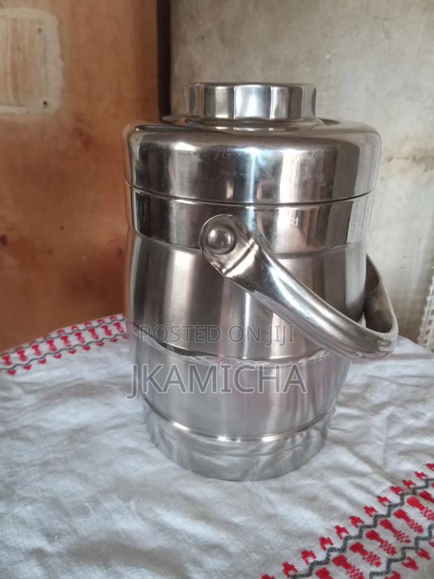 Lunch Carrier - main view