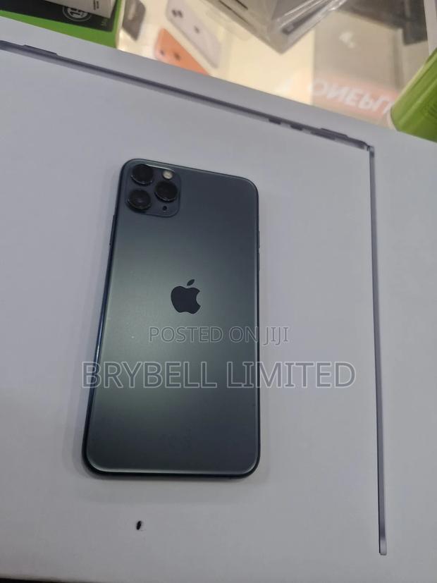 Apple iPhone 11 Pro Max 64 GB Green - thumbnail 3