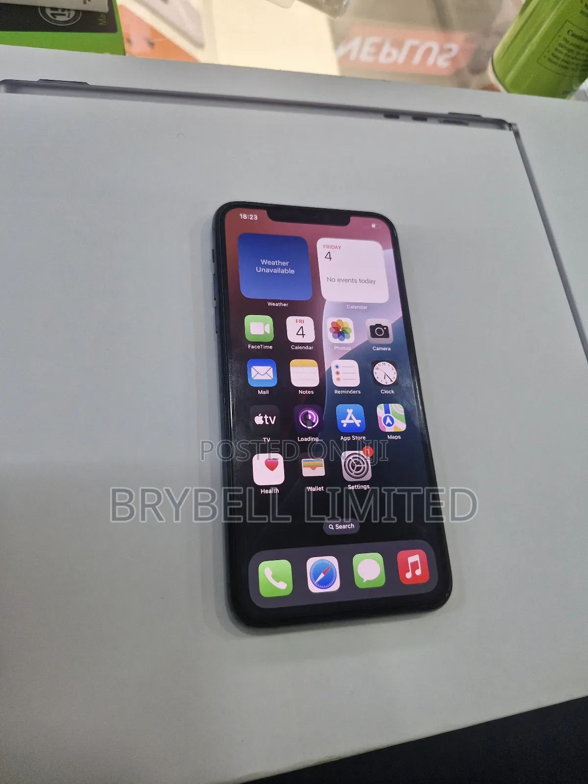 Apple iPhone 11 Pro Max 64 GB Green