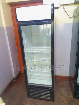 Neat Display Fridge