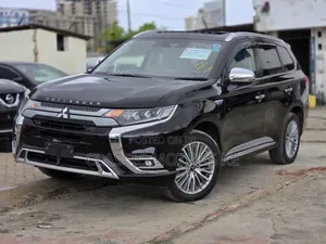 Mitsubishi Outlander 2.0 PHEV AWD 2019 Black