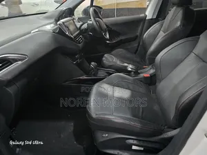 Peugeot 2008 2018 White