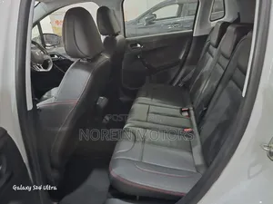Peugeot 2008 2018 White