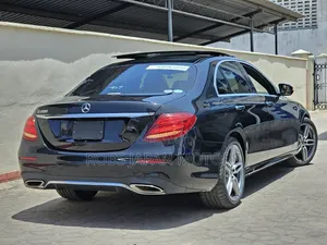 Mercedes-Benz E200 2019 Black