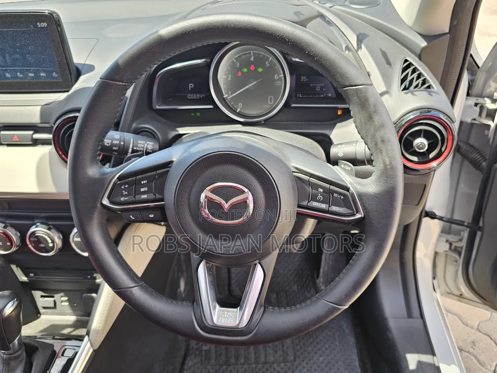 Mazda Demio 2018 Ivory