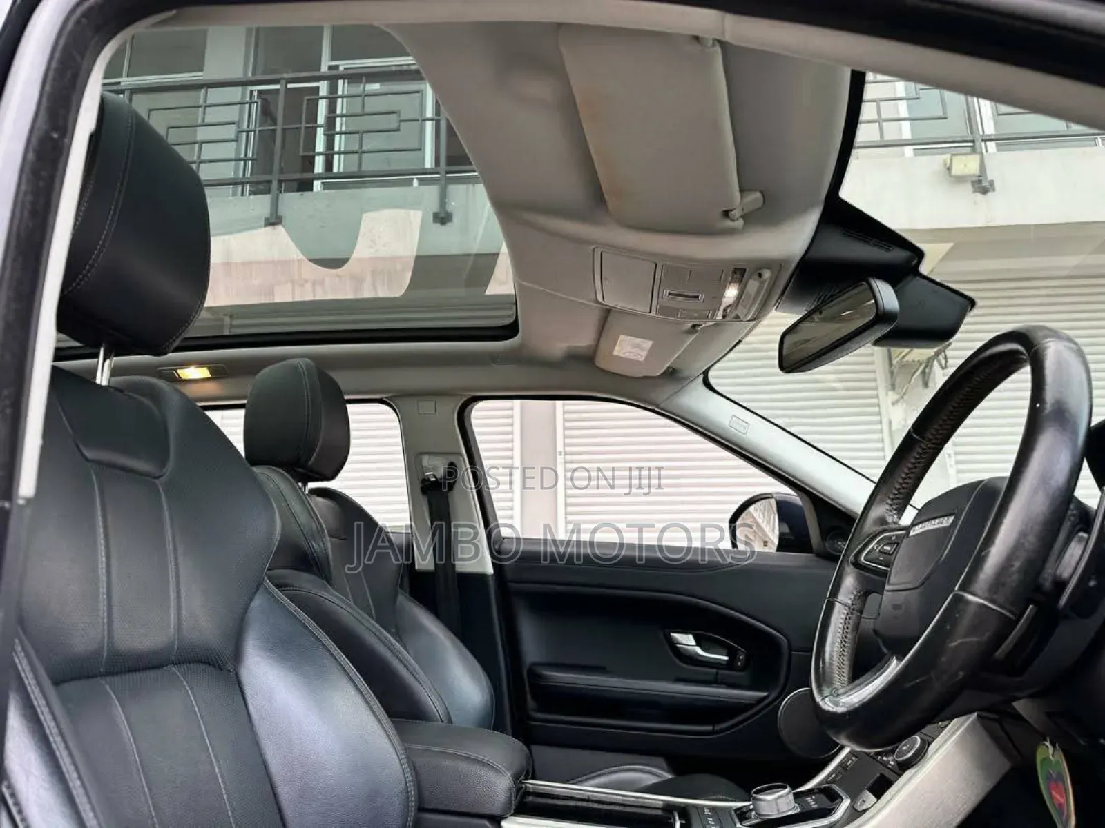 Land Rover Range Rover Evoque HSE Dynamic 4x4 5-Door 2019 Black