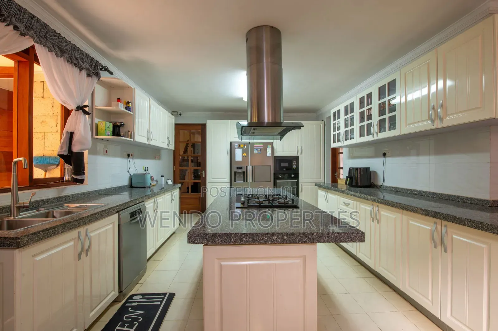 4bdrm Villa in Karen for rent
