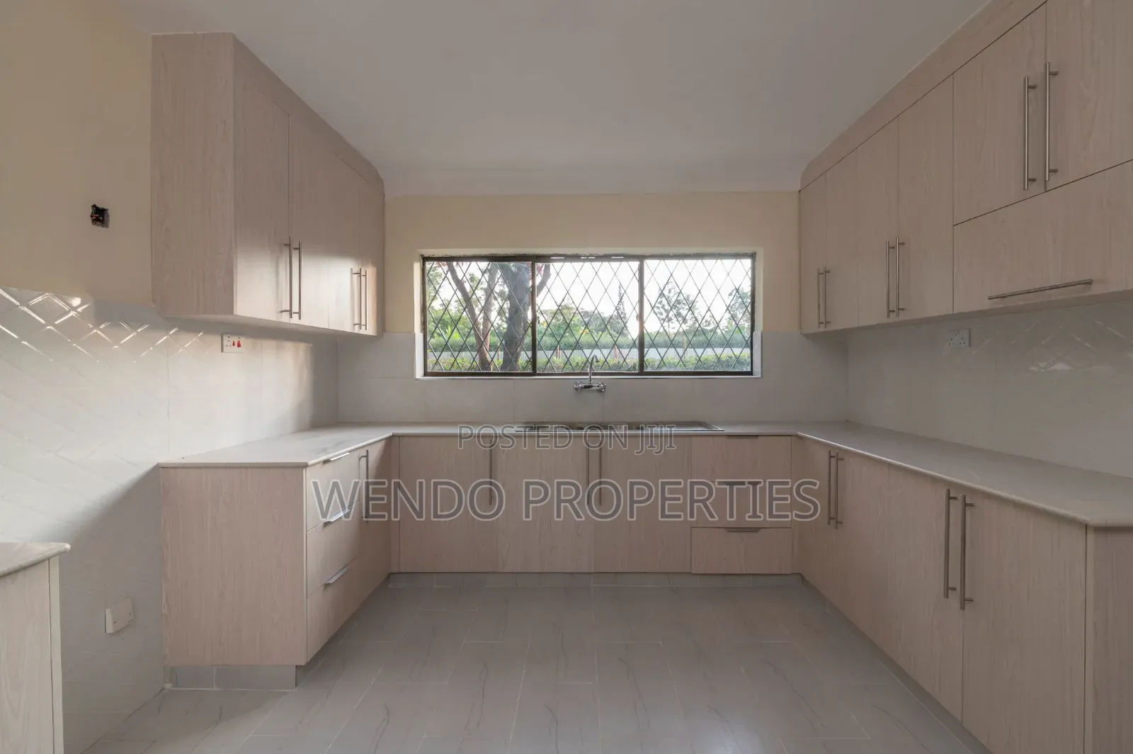 4bdrm Villa in Karen for rent