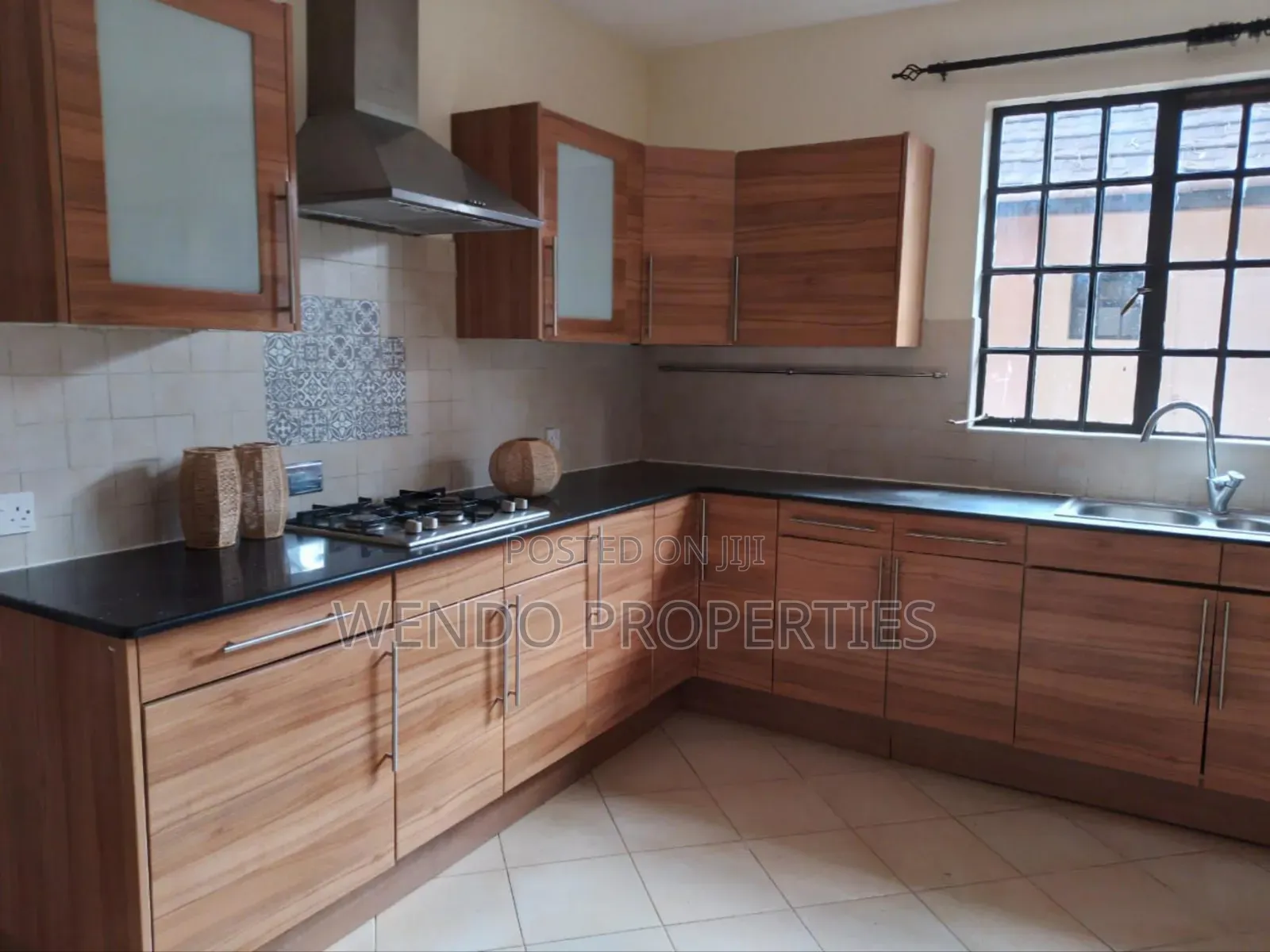 4bdrm Villa in Karen for rent