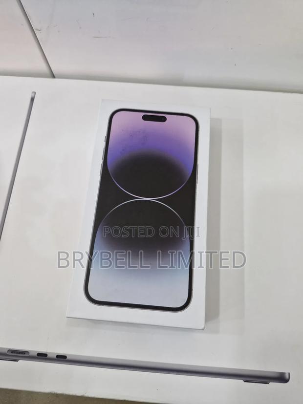 New Apple iPhone 14 Pro Max 256 GB Black - main view