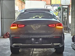 Mercedes-Benz GLE-Class GLE 400d 4MATIC 2021 Gray