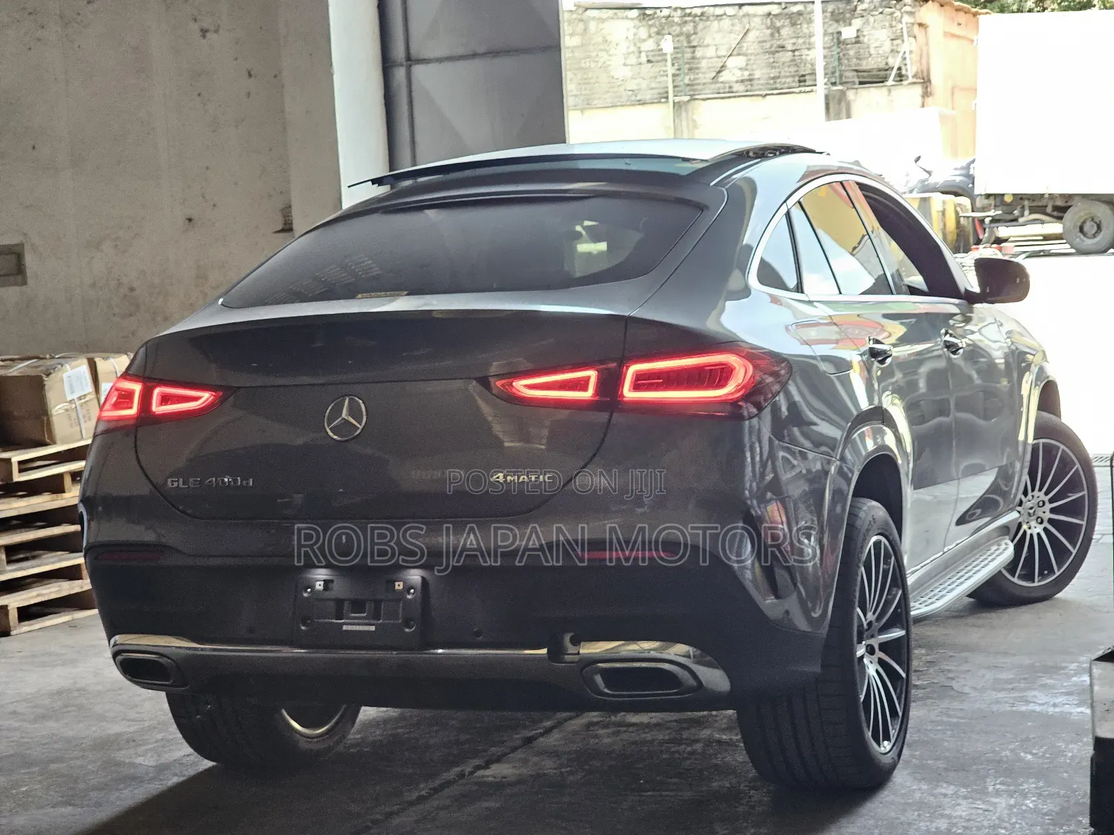 Mercedes-Benz GLE-Class GLE 400d 4MATIC 2021 Gray