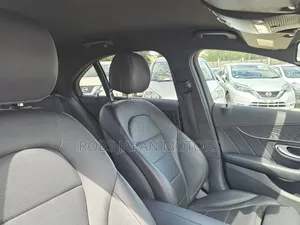 Mercedes-Benz C200 2018 Matt Black