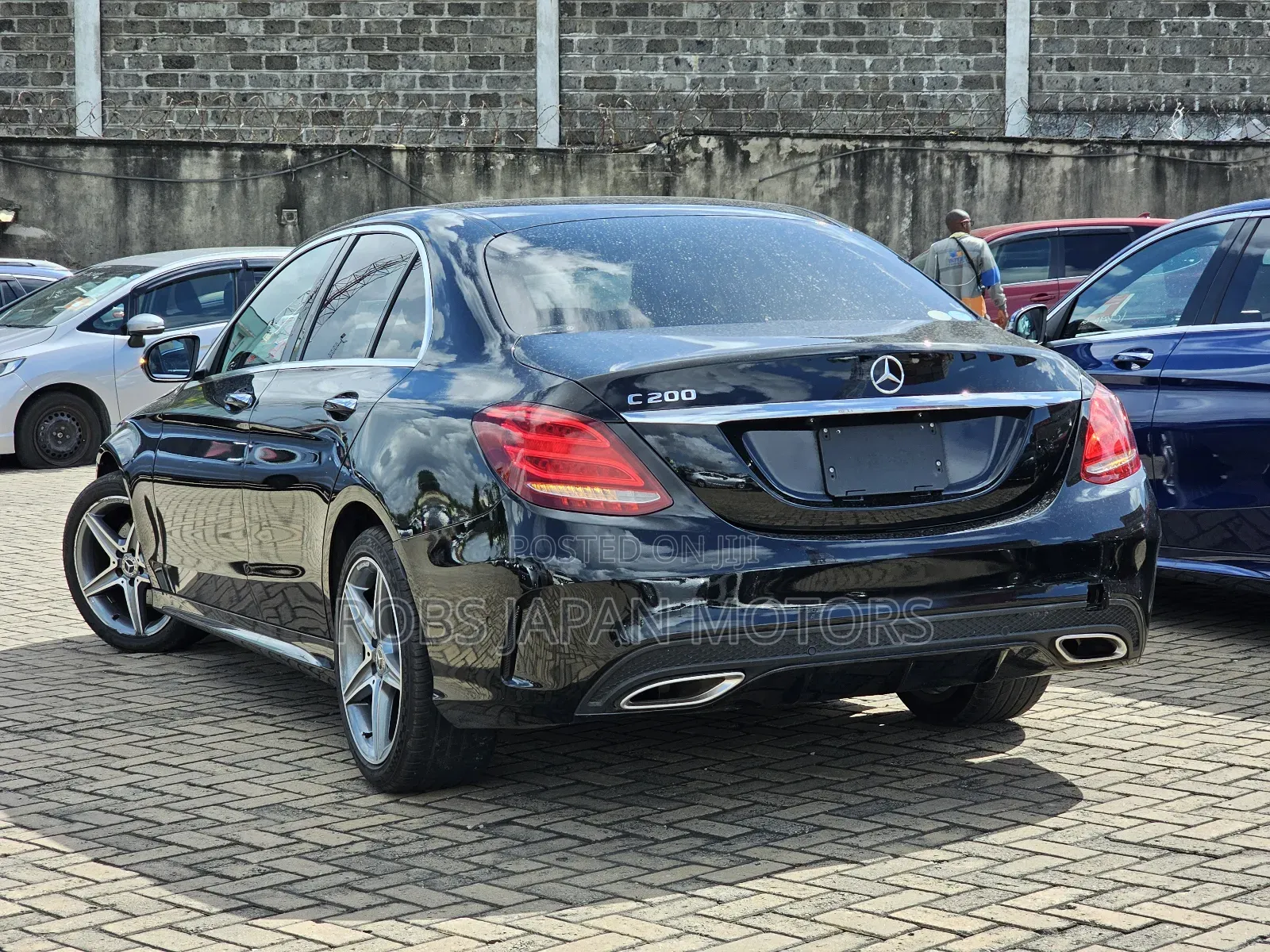 Mercedes-Benz C200 2018 Matt Black