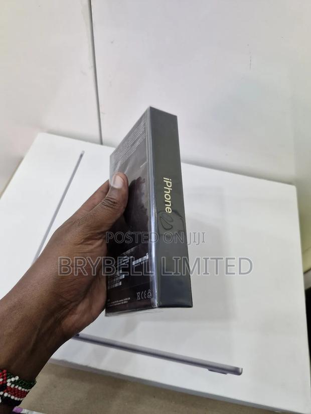 New Apple iPhone 12 Pro 256 GB Black - thumbnail 3