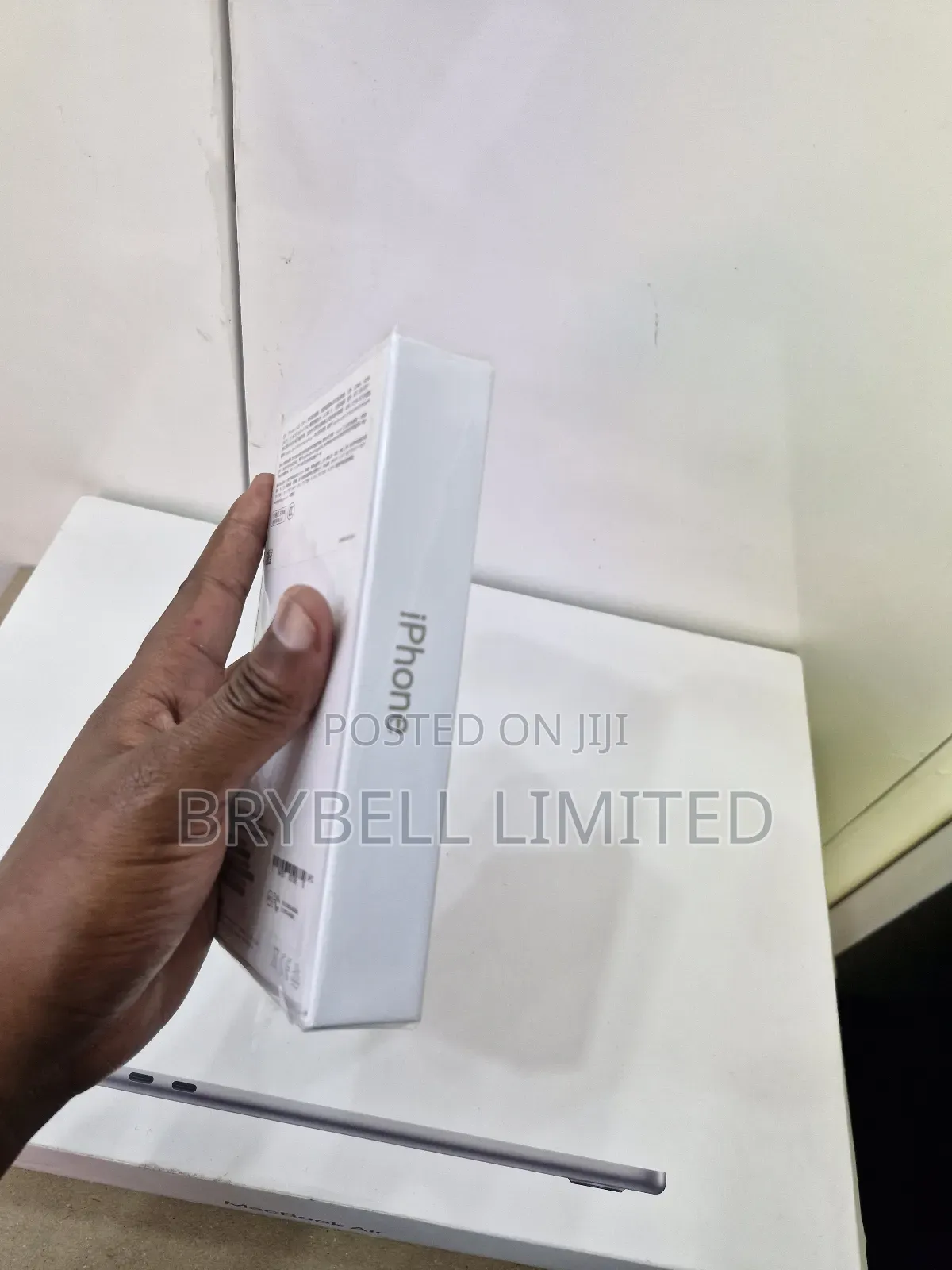 New Apple iPhone 12 128 GB White