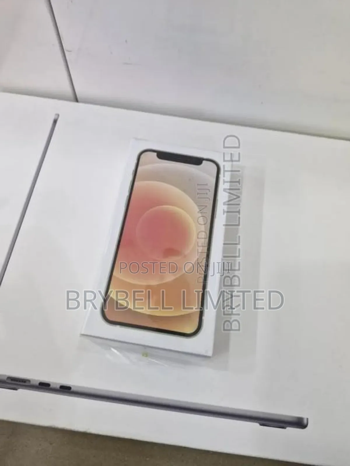 New Apple iPhone 12 128 GB White