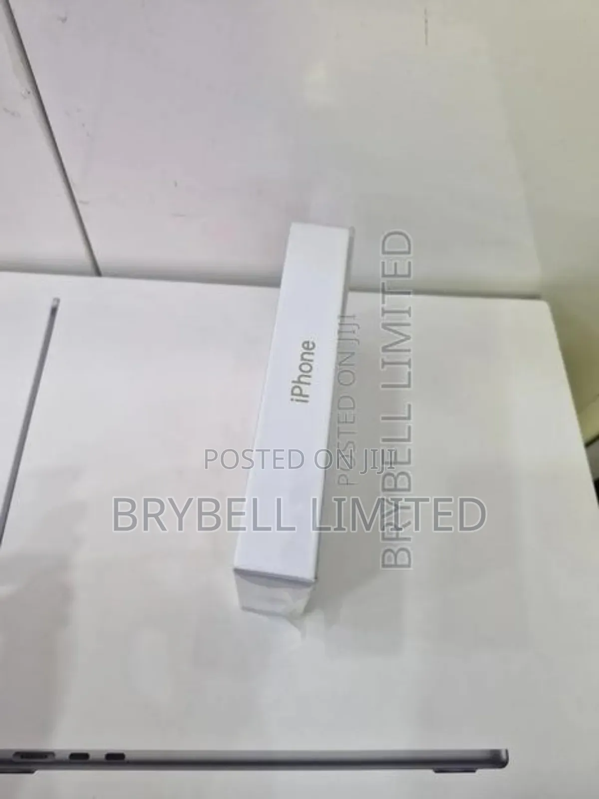 New Apple iPhone 12 128 GB White