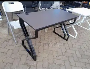 Double Metallic Stand Table