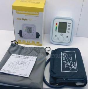 Electronic Bp Blood Pressure Monitor - main view