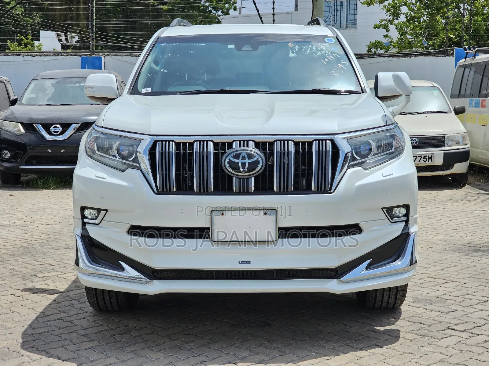 Toyota Land Cruiser Prado 2.8 2018 White
