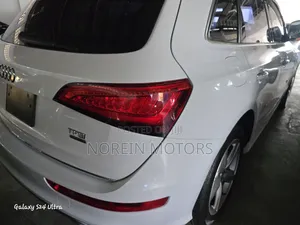 Audi Q5 2017 Off white