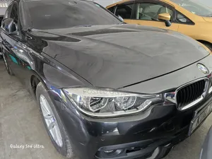 BMW 318i 2016 Black