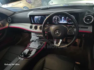 Mercedes-Benz E200 2018 Silver
