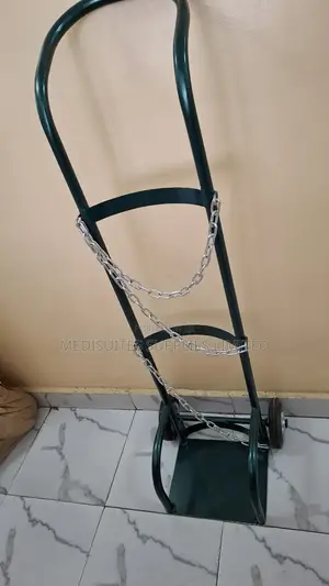 50ltrs Oxygen Cylinder Trolley.