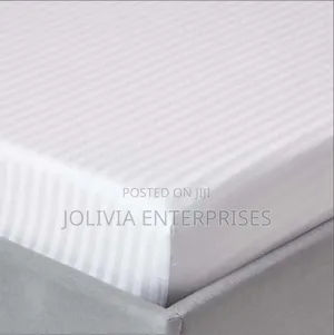 Fitted White Stripes Bedsheet Sets
