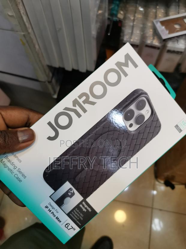 Joyroom Jr-Bp005 Braided Magnetic Case iPhone 14 Pro Max - thumbnail 3