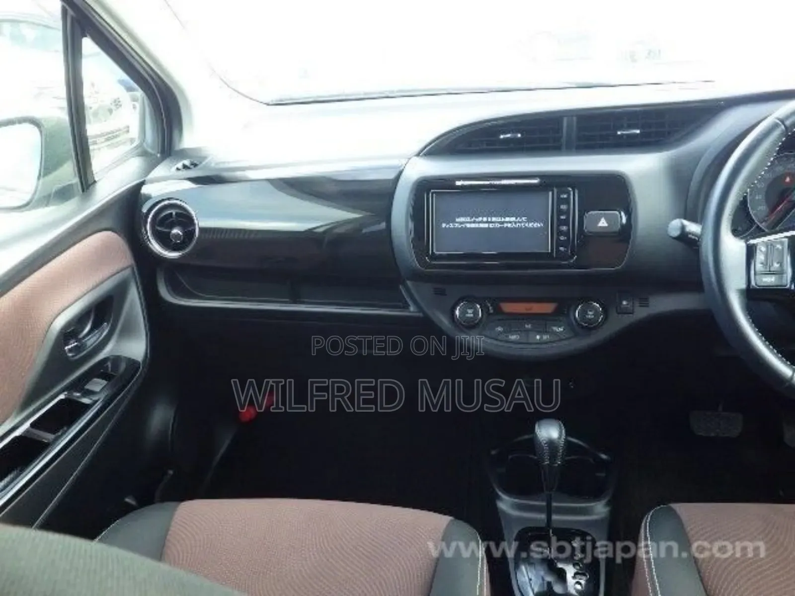Toyota Vitz 1.3 AWD 5dr 2018 White