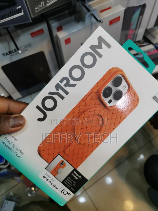 Joyroom Braided Magnetic Tpu Case for iPhone 15 Pro Max Brow - thumbnail 3