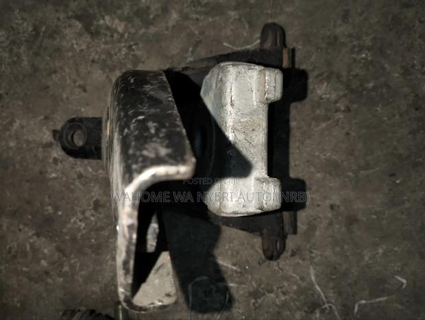 Gear Mounting Vitz Passo - thumbnail 3