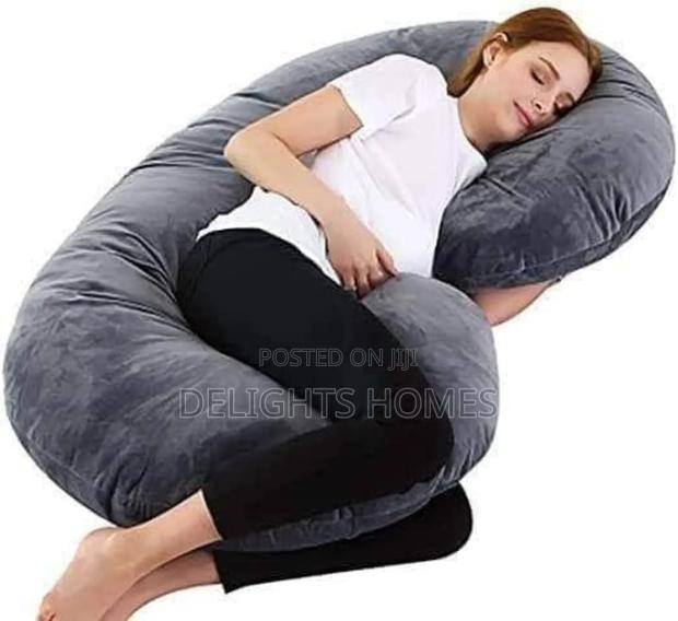 Cshaped Pregnancy Pillow - main view