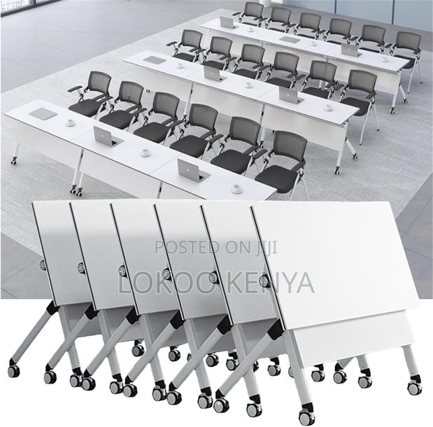 Office Table : Foldable Conference Sturdy Training Table - thumbnail 3