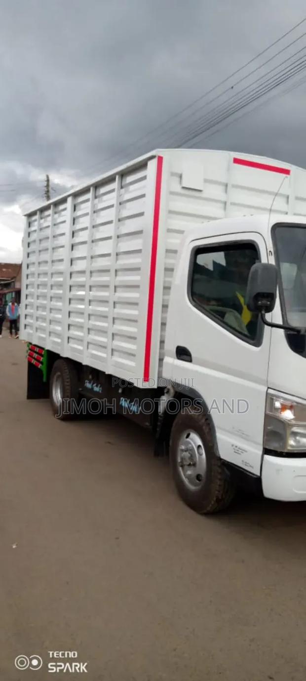Mitsubishi Fuso Canter 2014 White - thumbnail 5