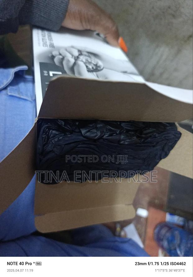 Nitrile Black, Medium And Large Sizes - thumbnail 2