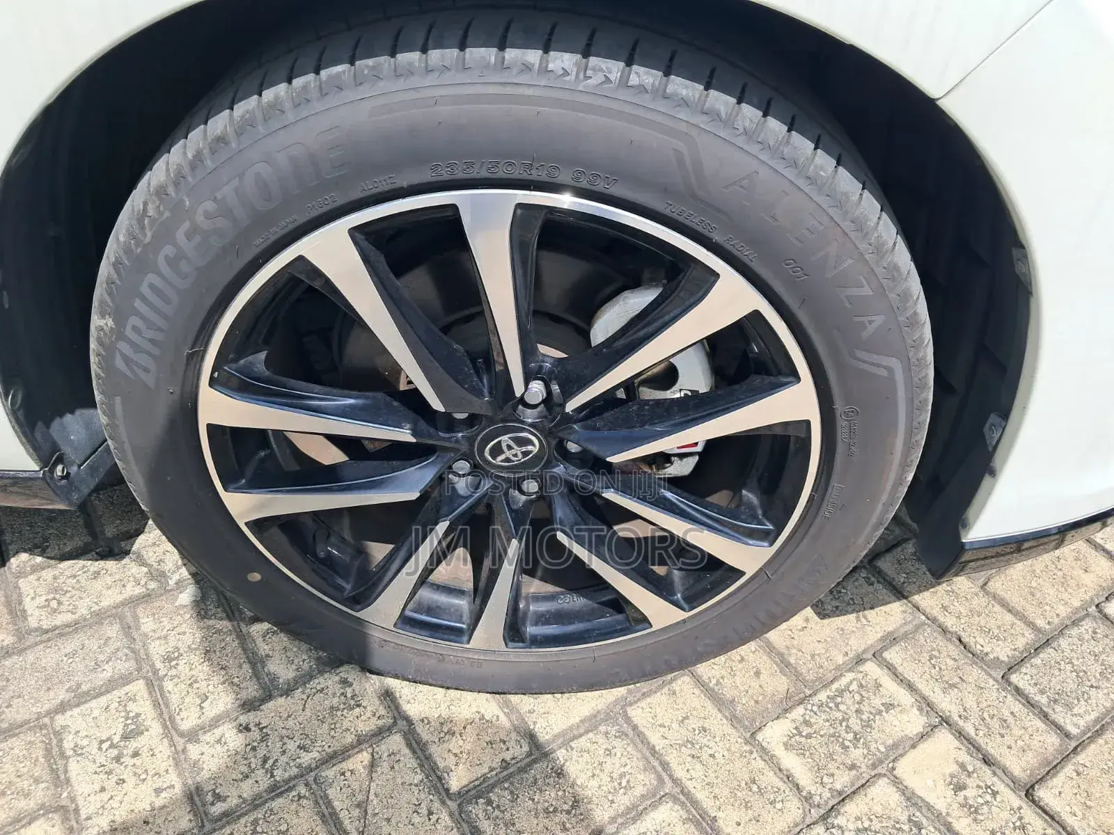 Toyota Harrier 2018 Pearl
